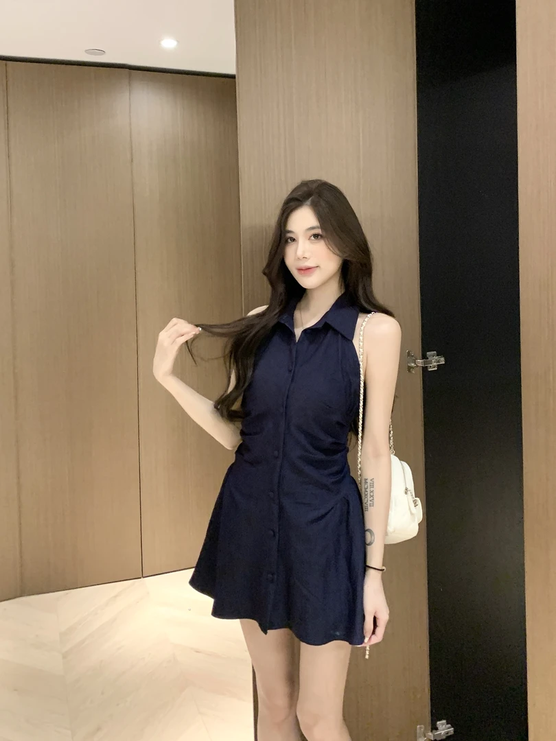 【ZHOU周周】法式挂脖Polo领连衣裙女两件套装小个子收腰显瘦无袖裙