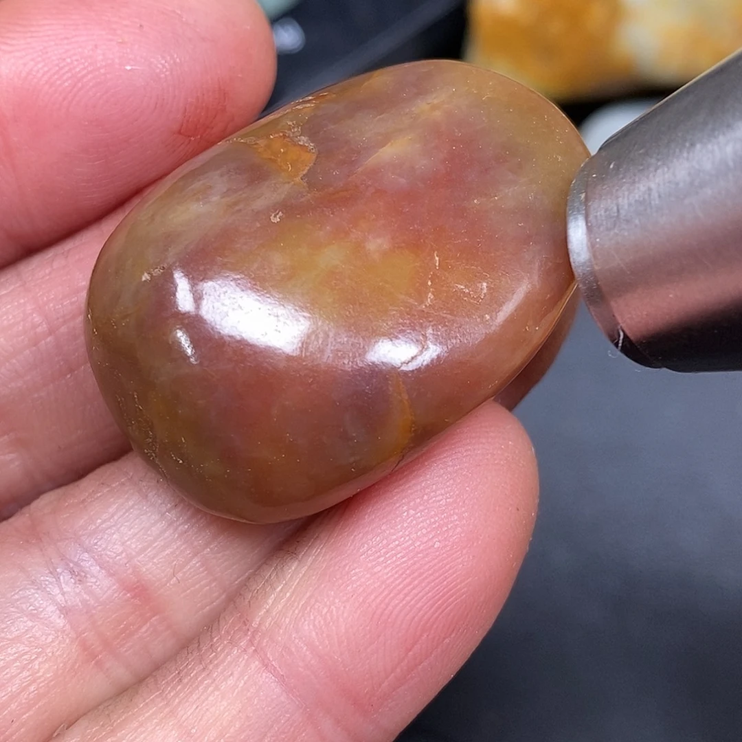 和田玉未镶嵌珠宝奇石