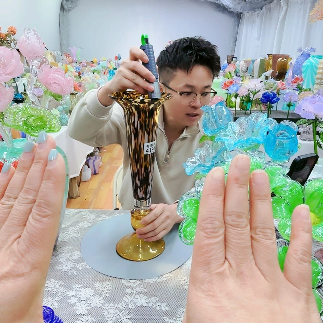 福利不退不换琉璃艺术品