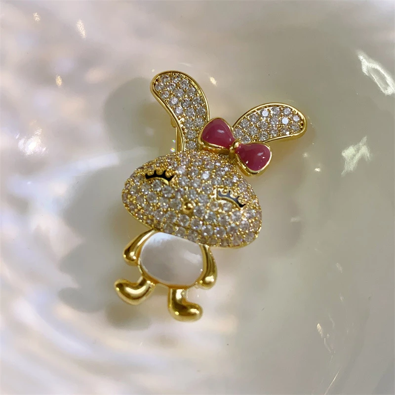 铜胸针 新款可爱满钻蝴蝶结生肖兔子胸针女韩高档西装
