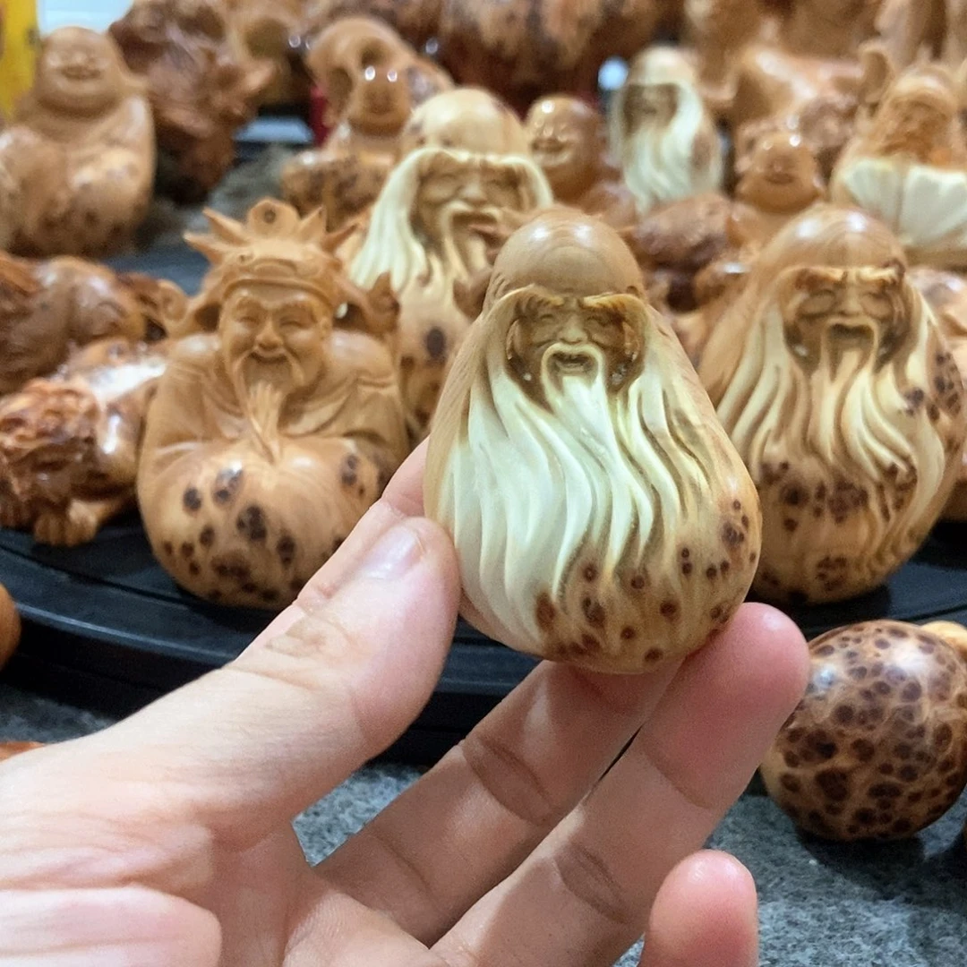 柏木（崖柏）留疤寿星