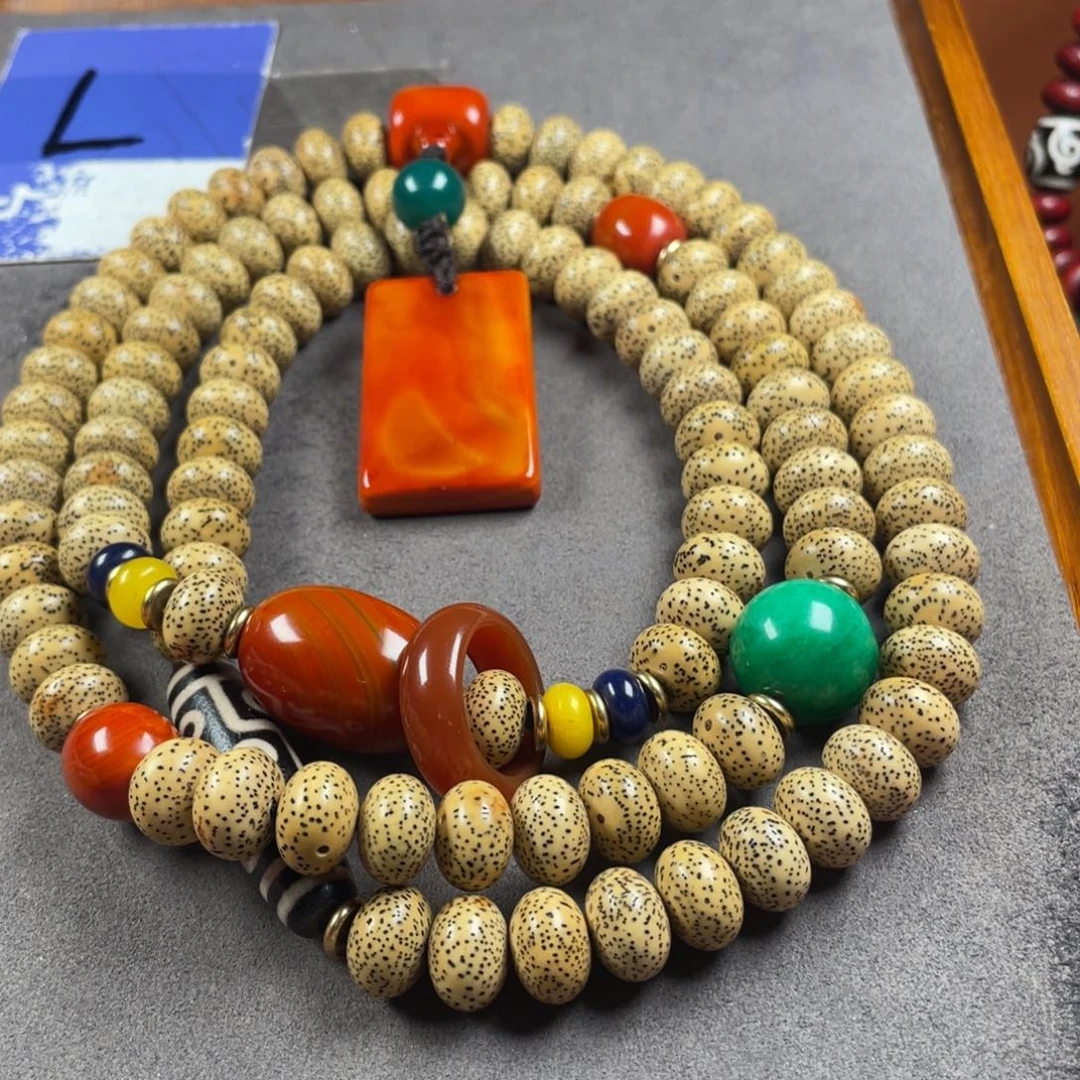 【闪购商品】星月菩提吊坠八****笑星月