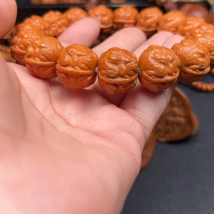 吊坠猴头核桃橄榄