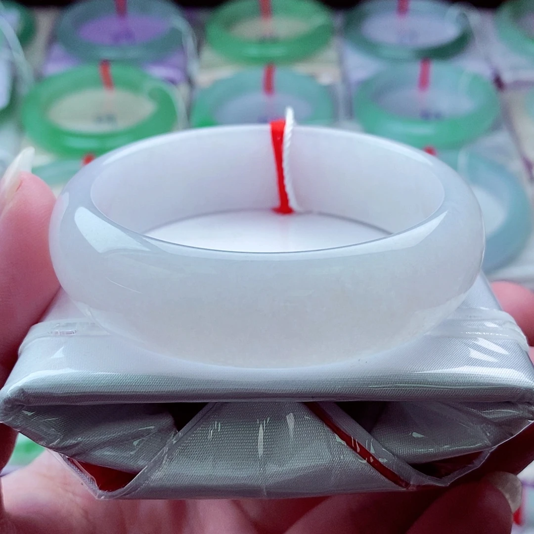 翡翠未镶嵌手镯759冰清玉洁冰润冰胶大轮胎