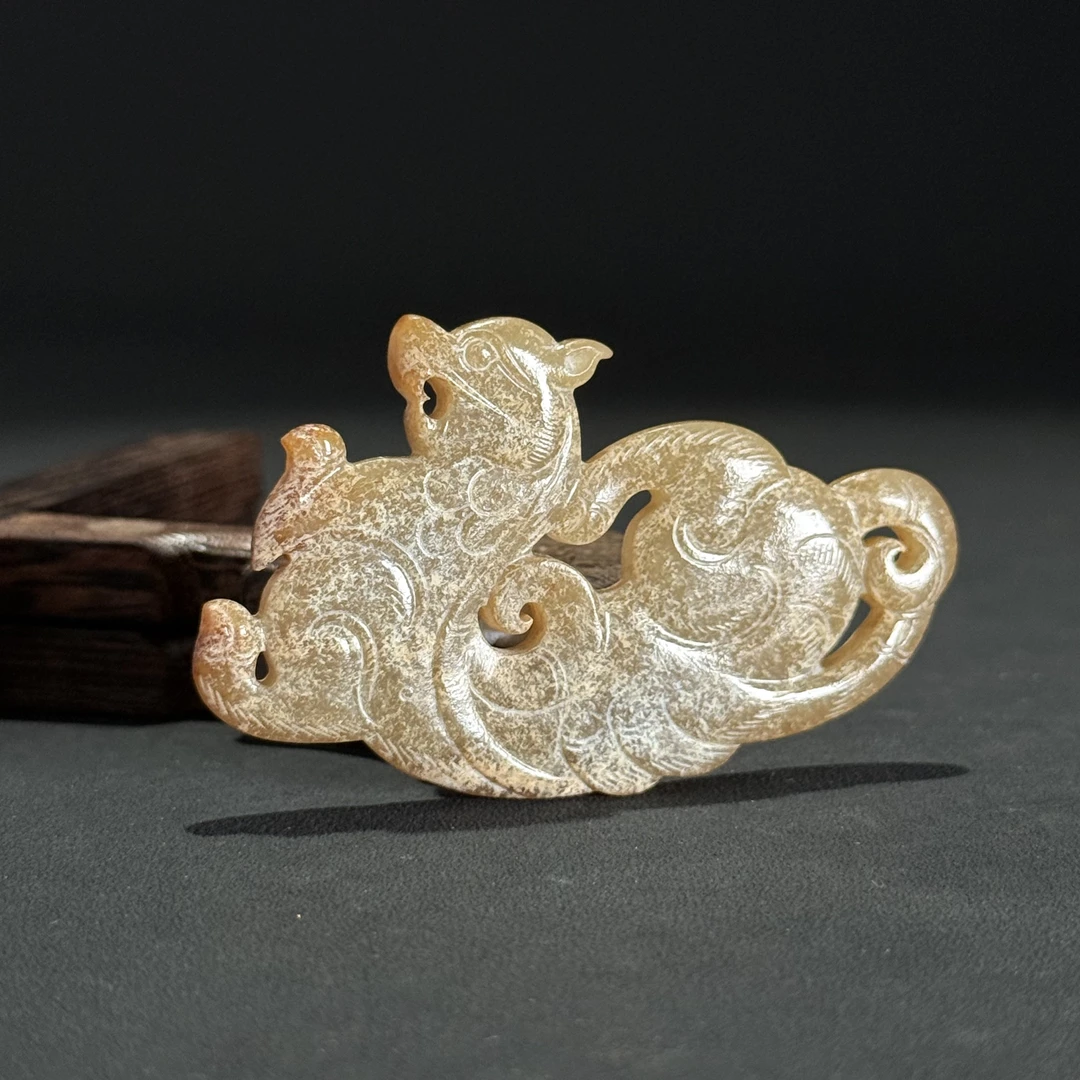 明早期龙佩-HBG14996