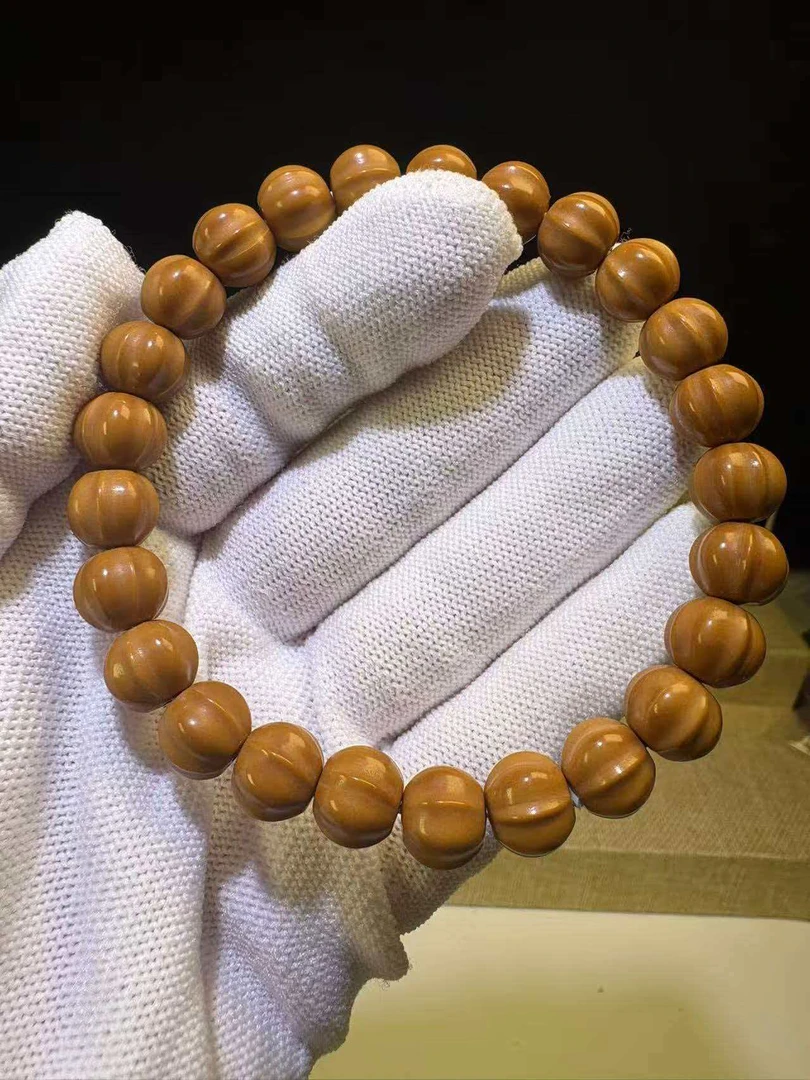 猴头核桃四花鲨鱼手串