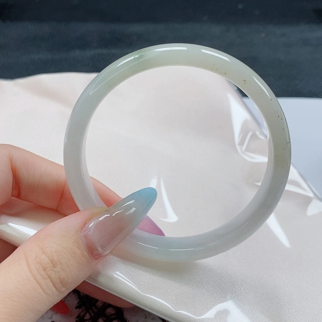 【闪购商品】未镶嵌手镯翡翠596号