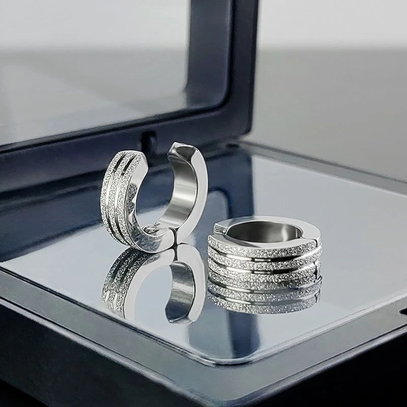 钛钢耳饰 独特小众艺术生耳夹男无耳洞高级感2025新款男士耳骨夹