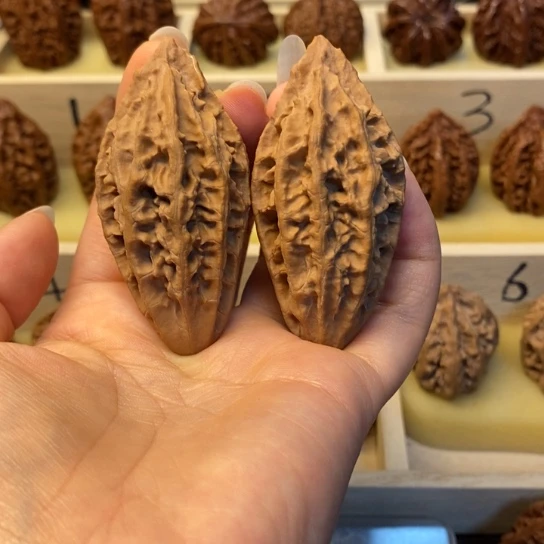 桃核把件东北秋子19