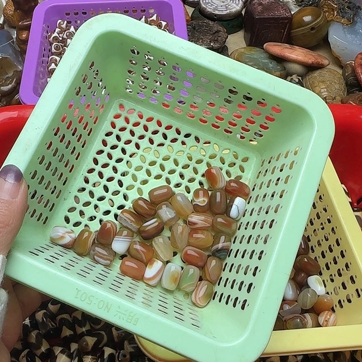 蔚***妈玛瑙/玉髓未镶嵌珠宝半成品10