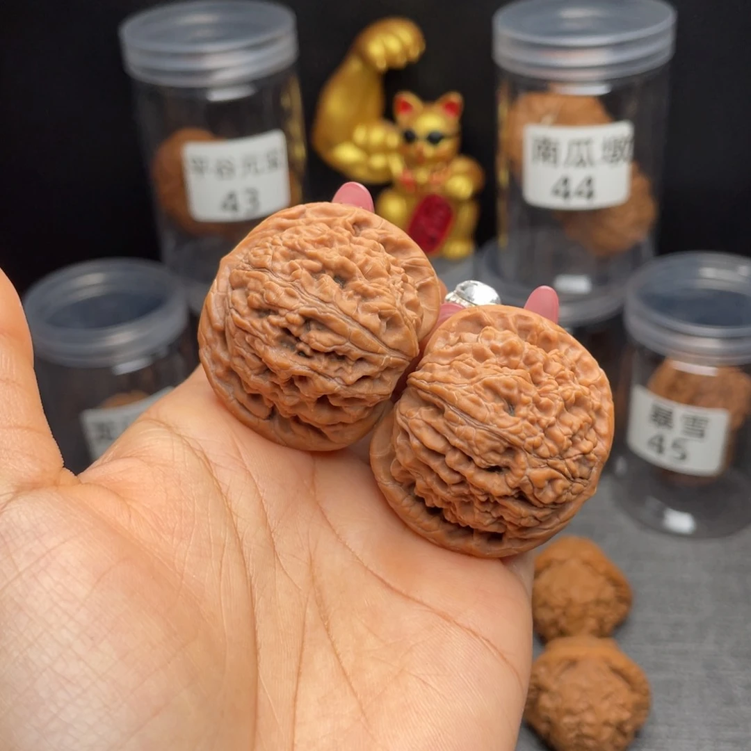 文玩核桃把件水龙