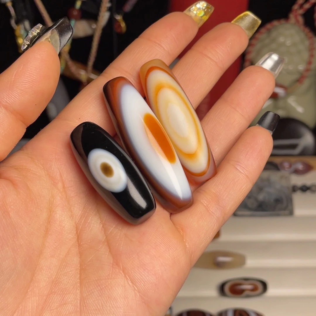 玛瑙/玉髓颈饰合金虎*哥