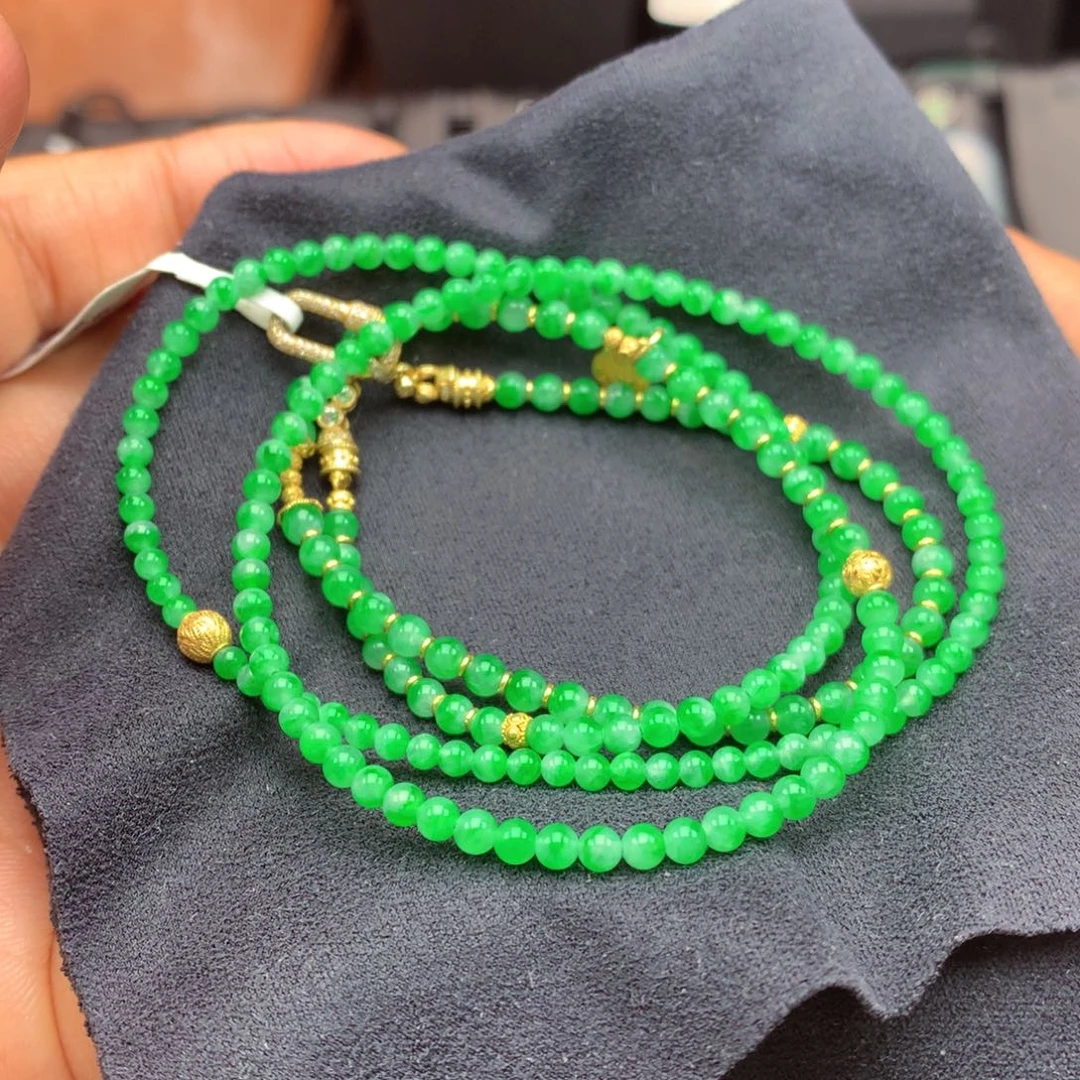 翡翠18K金镶嵌颈饰C****e上新