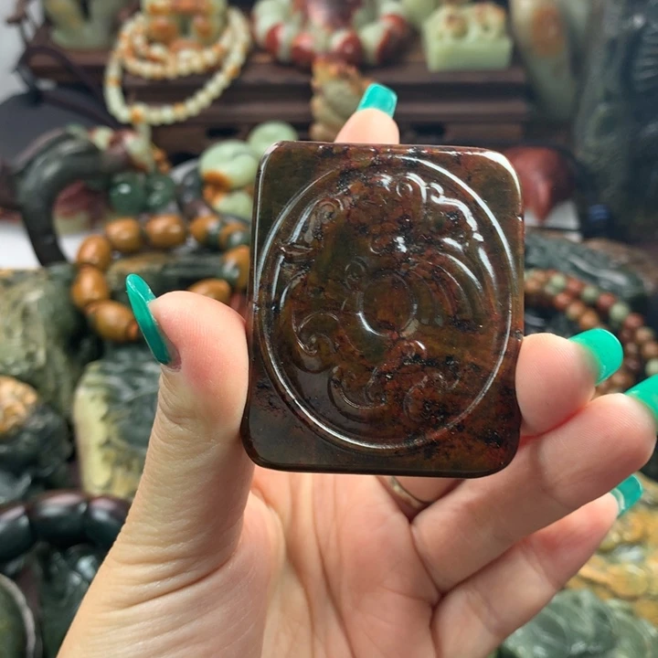 岫岩河磨玉（透闪石质玉）把件未镶嵌