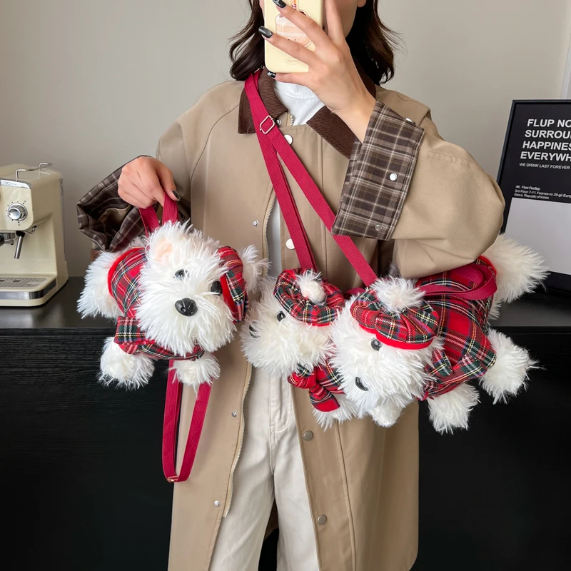 新款毛绒绒可爱少女卡通包包公仔斜挎包高地女生玩偶小狗单肩包