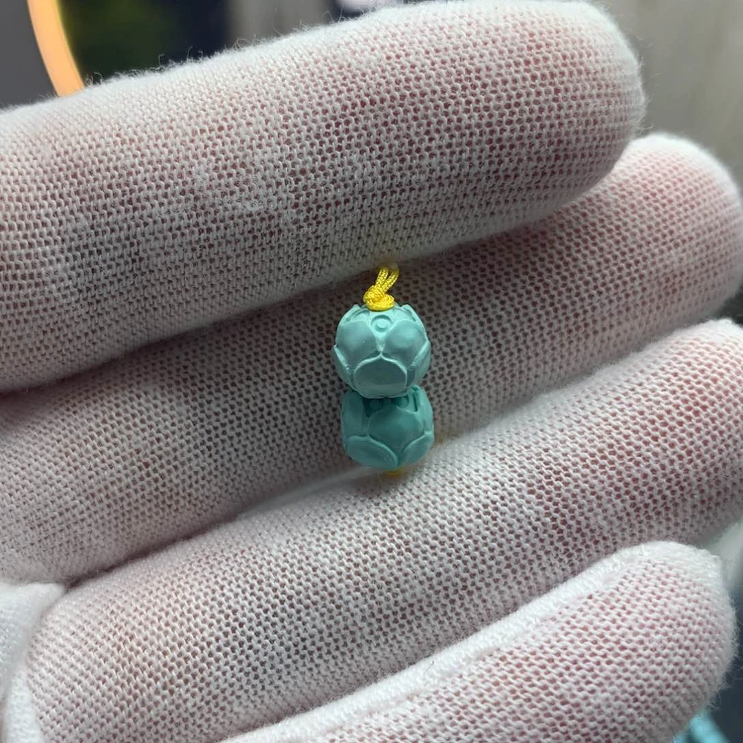 绿松石挂件未镶嵌