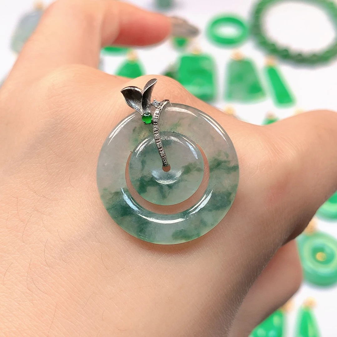 翡翠18K金镶嵌吊坠(不含链)