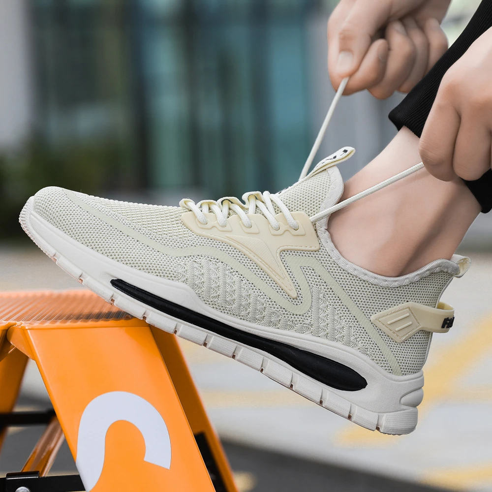 2025夏季新款男士运动休闲鞋韩版飞织透气软底舒适男士跑步鞋