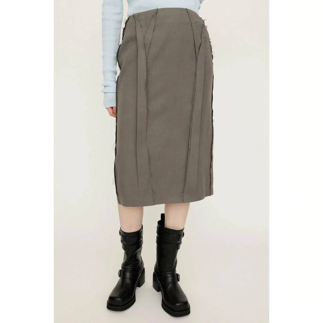 日单新 毛边剪裁 工字型 半身裙34C