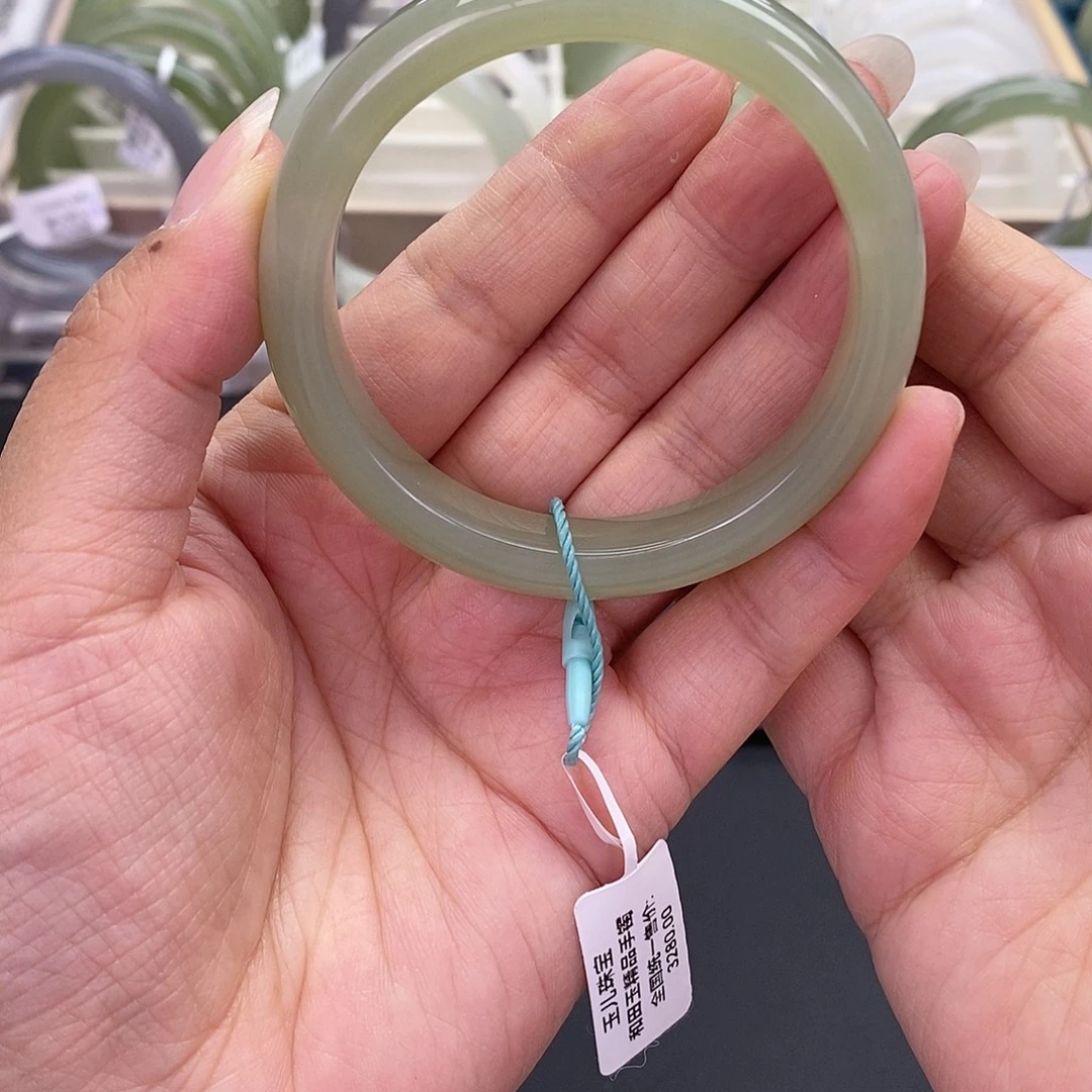 和田玉未镶嵌珠宝奇石和田玉手镯51.52