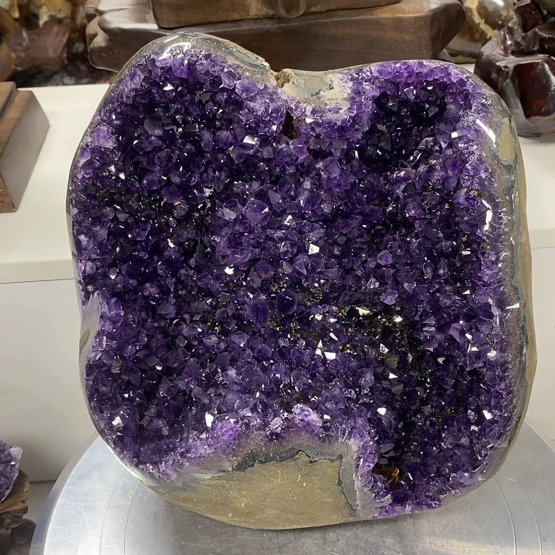 未镶嵌水晶大型摆件（非配饰）