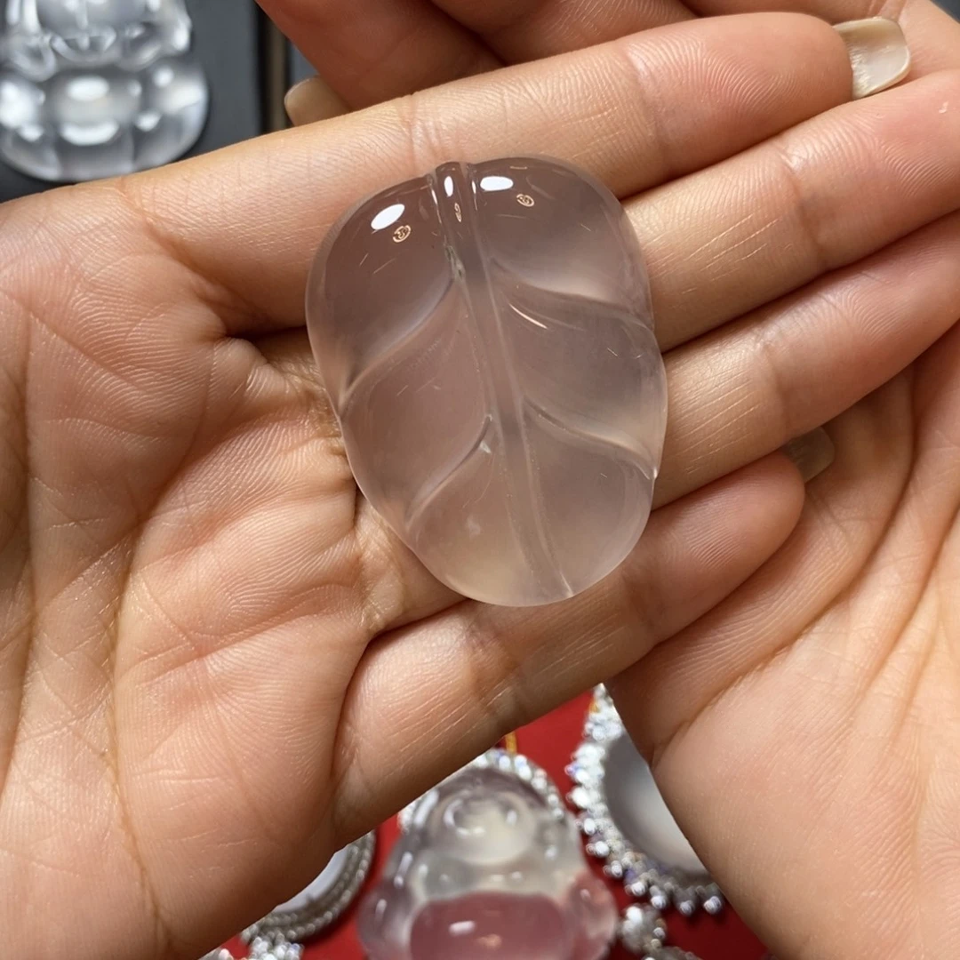 十***子石英质玉未镶嵌葫芦