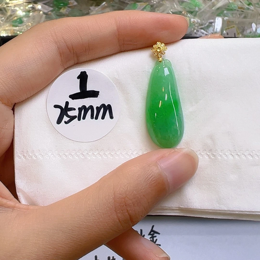 翡翠18K金镶嵌吊坠(不含链)翡翠