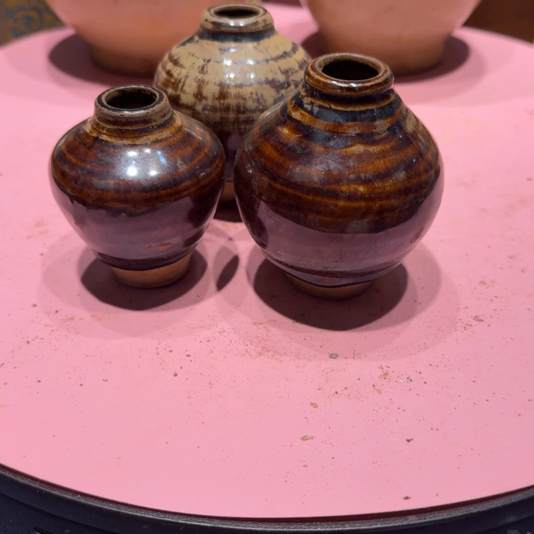 南***藏其他陶漂亮的小瓷瓶子