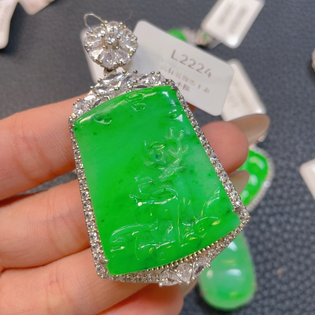 【闪购商品】翡翠银S925镶嵌颈饰我****麻翡翠