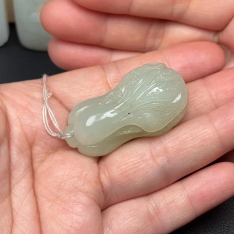 和田玉挂件未镶嵌白*辰