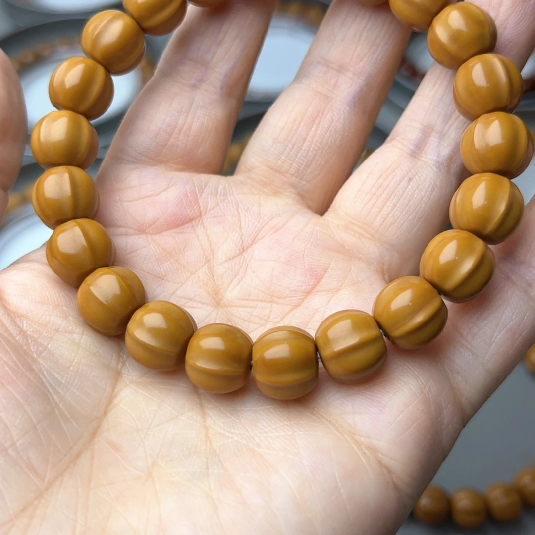 核桃手串/手链小鲨鱼