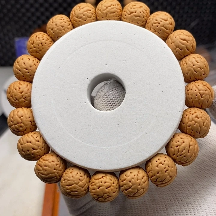 文玩核桃手串13+金丹桃核