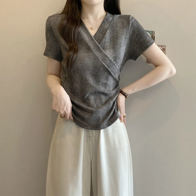 大码交叉V领扎染短袖T恤女夏季微胖mm显瘦不规则独特漂亮百搭上衣