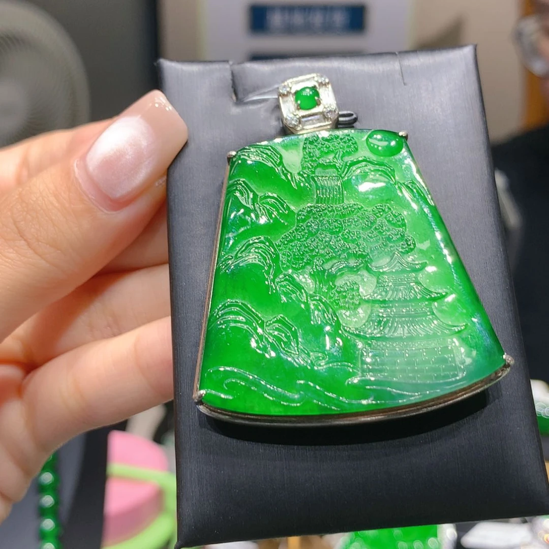 【闪购商品】颈饰银S925镶嵌翡翠6柒姐