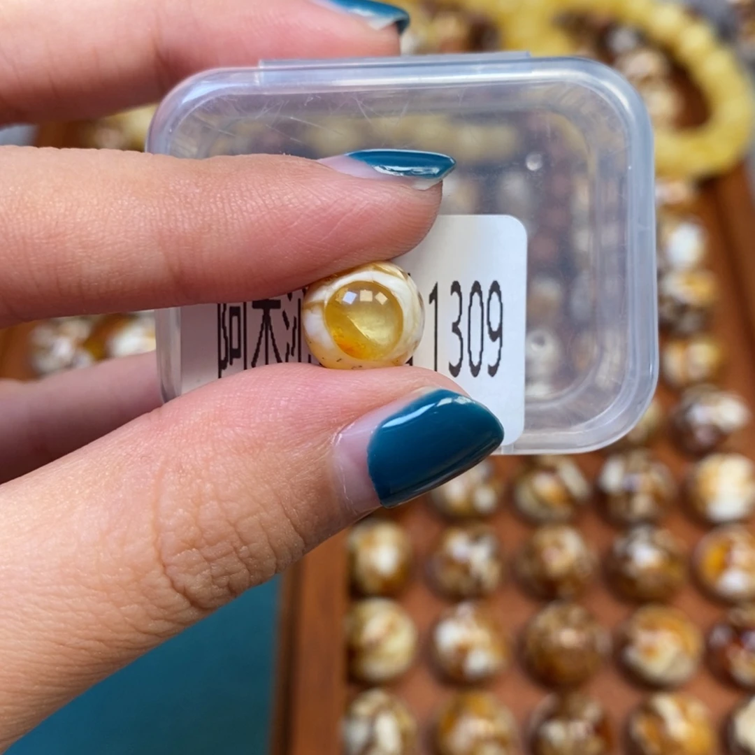 把件猴头核桃沁色圆珠老型1309
