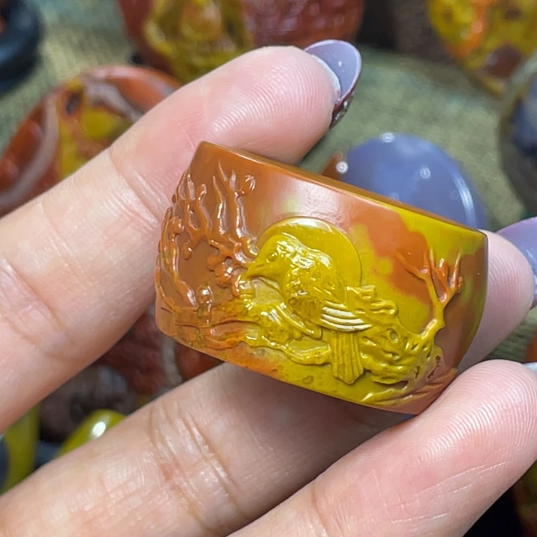 玛瑙/玉髓未镶嵌珠宝奇石品质工艺喜上枝头