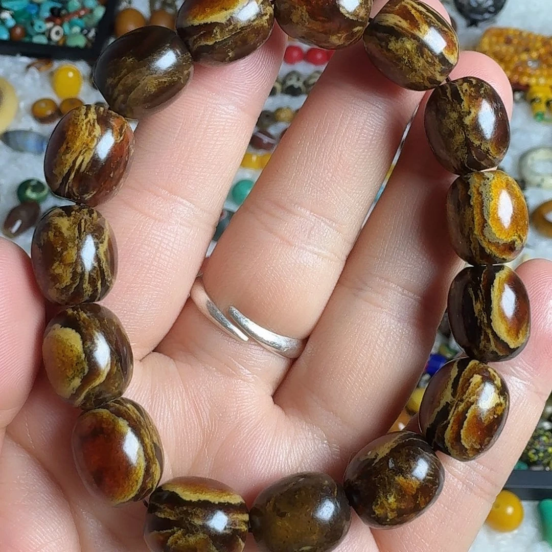 扇子扎西德勒扎西德勒