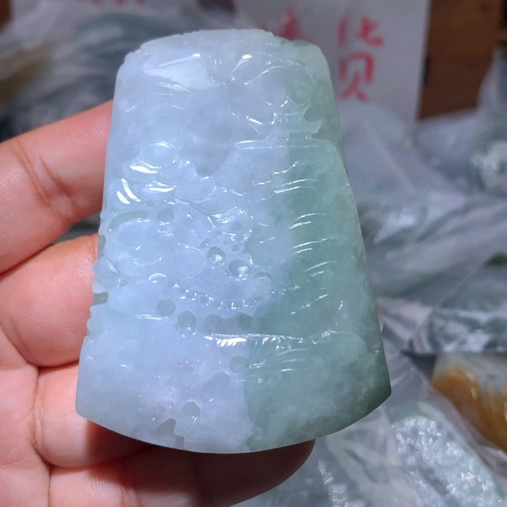 翡翠未镶嵌颈饰保真天然A货翡翠