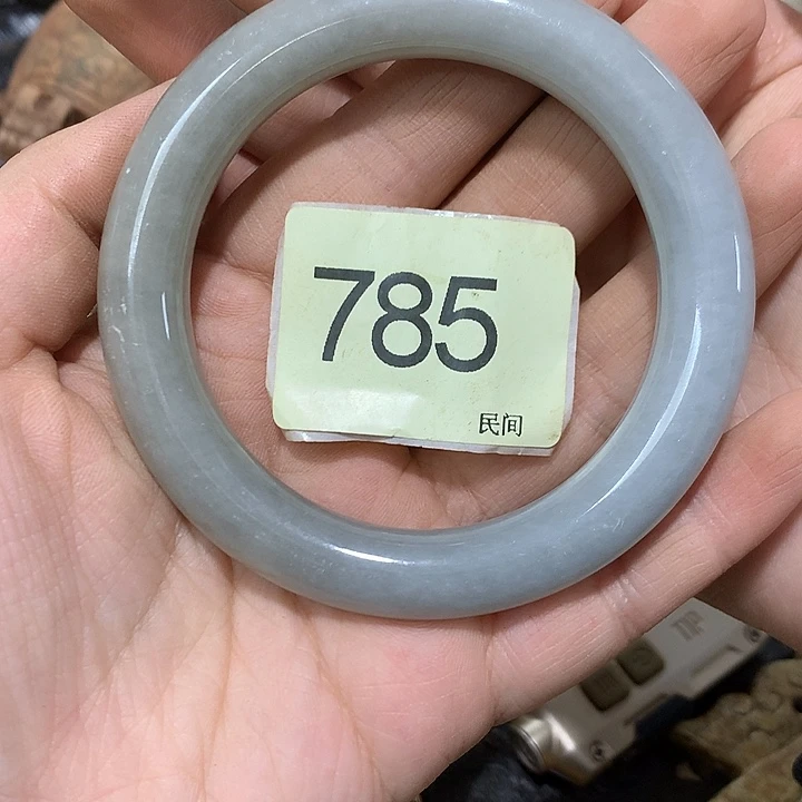 木***石和田玉未镶嵌颈饰