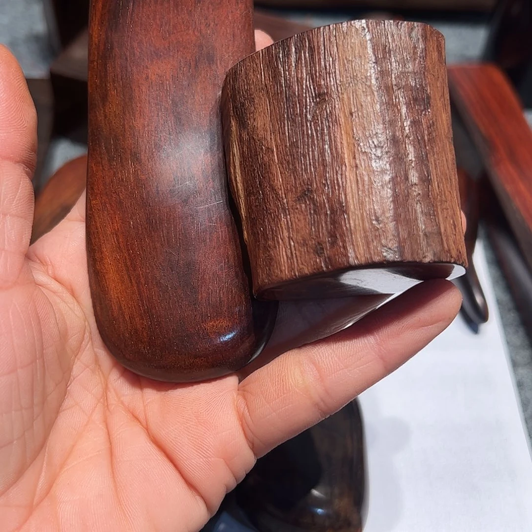 交趾黄檀（大红酸枝）幻*