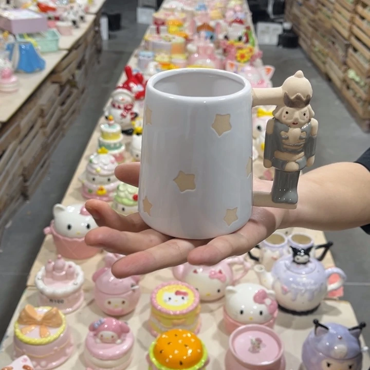 这么多人在一起玩啊
