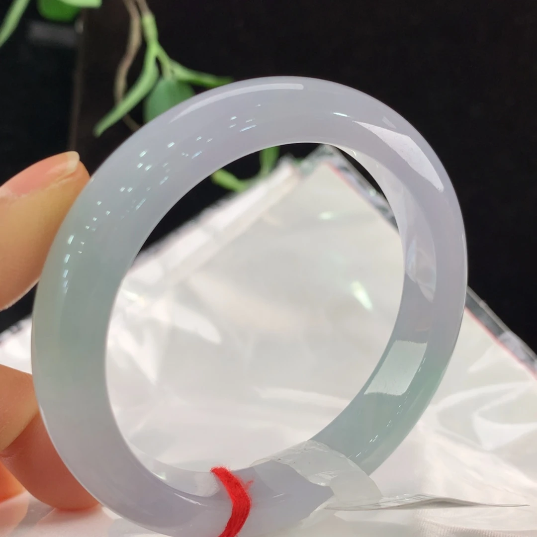 翡翠手镯未镶嵌111-0320