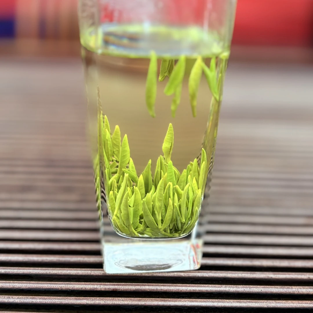 雀舌 （小栗香）绿茶 鲜，浓郁，耐泡