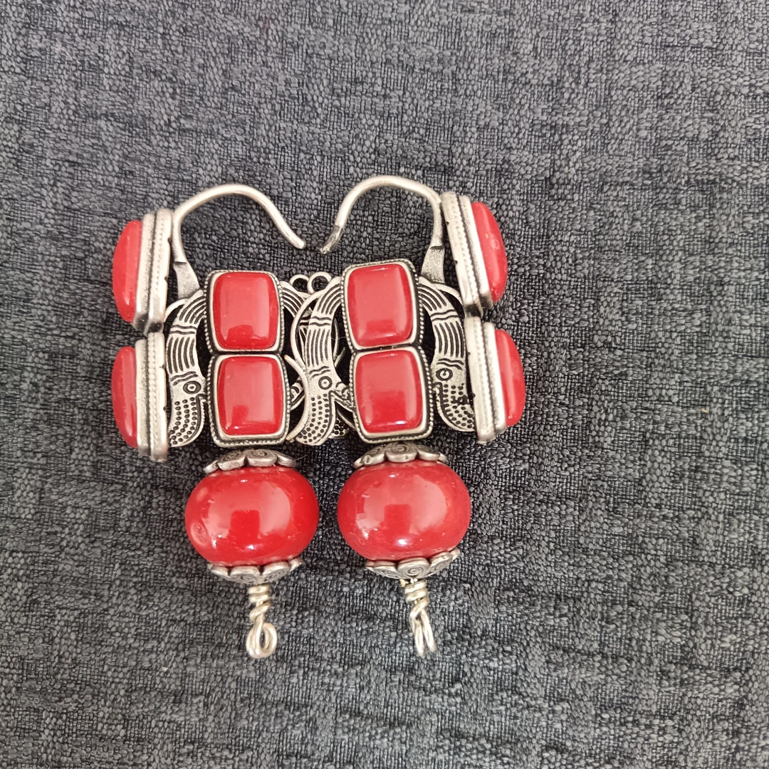 非金属玻璃耳饰 新款尼泊尔工艺藏式复古百搭女士耳环绿色红色款