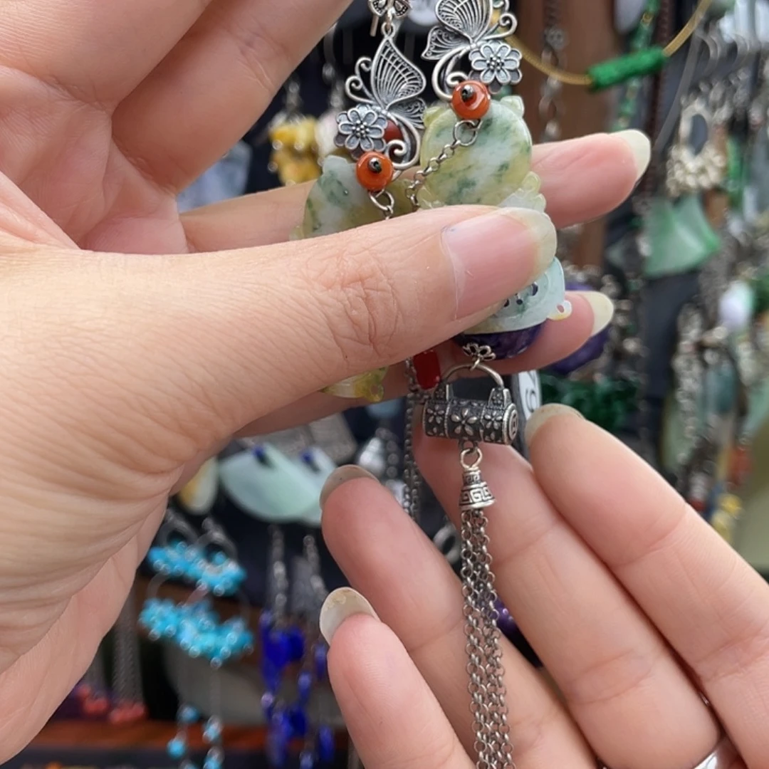 李***蕾银S925镶嵌翡翠耳饰373ujhg