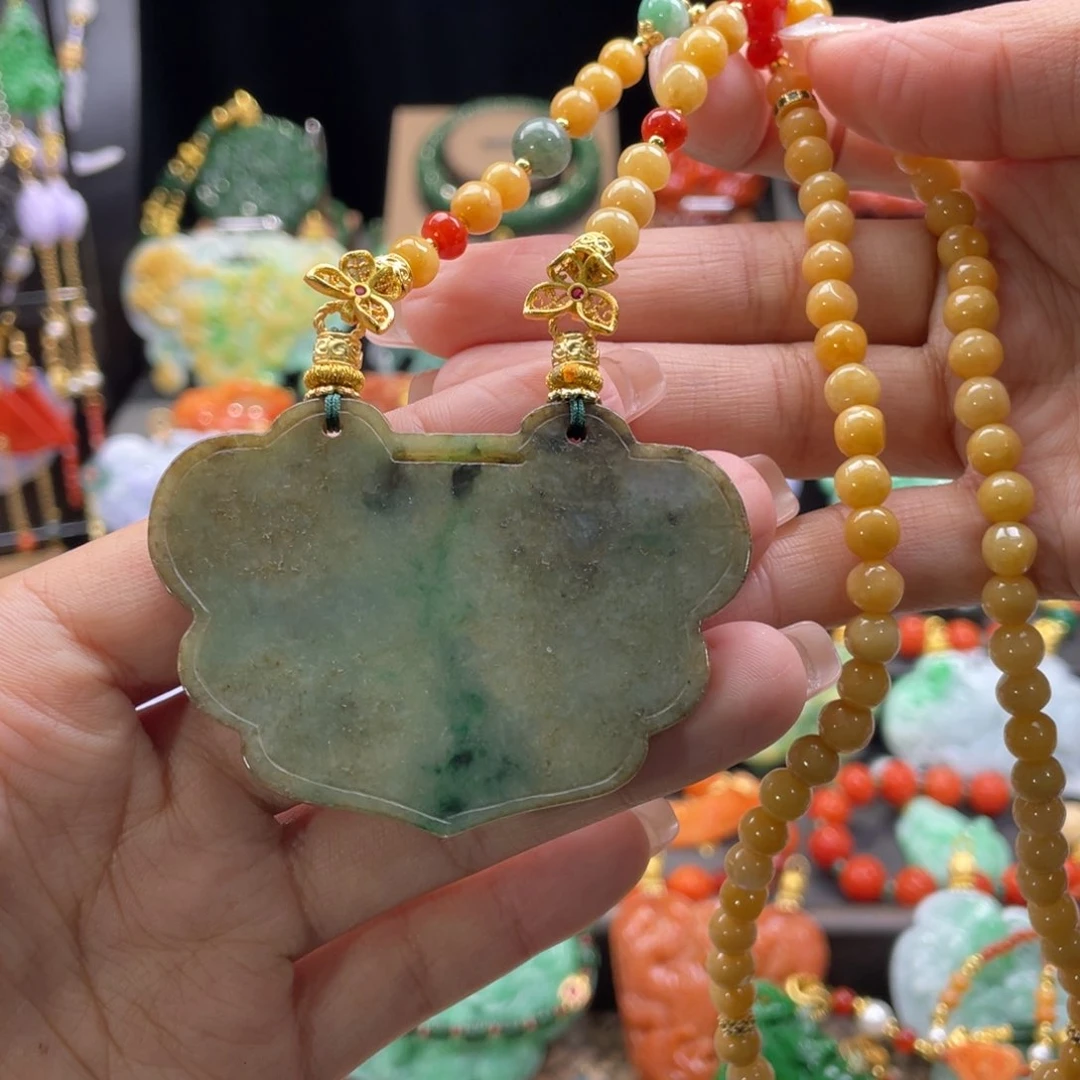 翡翠颈饰未镶嵌代编织