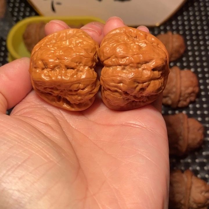 文玩核桃把件四开八t