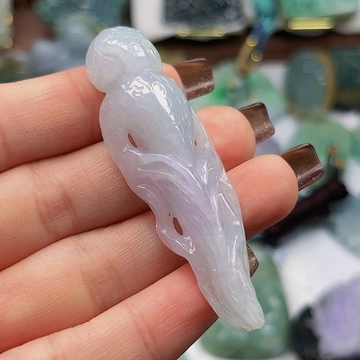 翡翠未镶嵌颈饰挂件