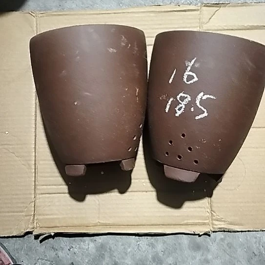 紫砂三角两个紫泥