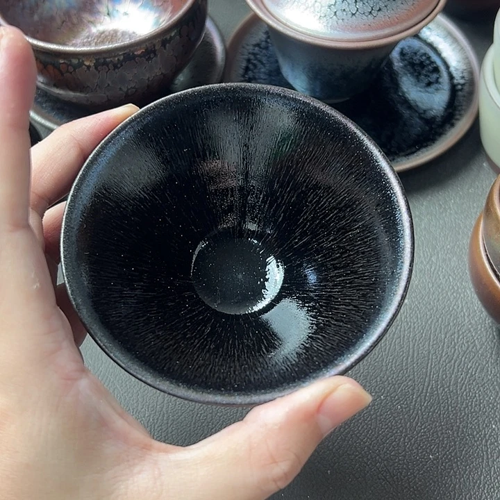 茶盏你是什么情况你告诉一遍你